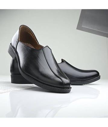 John Karsun Black Men's Mojaris