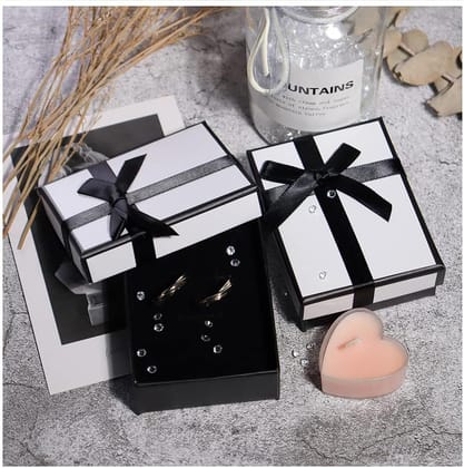 White Black Readymade Rectangle Gift Box 9 cm x 7 cm