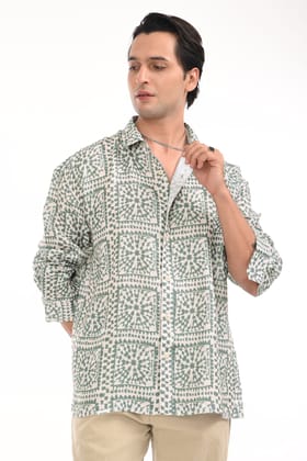 Evergreen Bold Print Oversized Shirt-M / Green