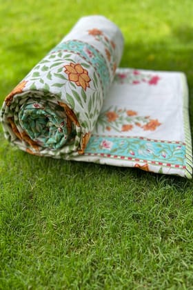 Floral Kesari Baag Premium Dohar Jaipur Luxury Single (one piece ) Floral Kesari Baag Premium Dohar Jaipur Luxury Single (one piece )