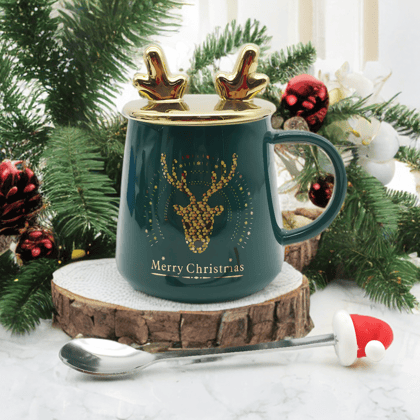 Ceramic Christmas Cup with Lid & Spoon 400 ml Ceramic Christmas Cup with Lid & Spoon 400 ml