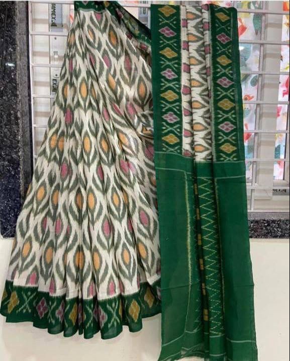 Handicraft Women's Ikat Pure soft Cotton Saree With Blouse Piece
