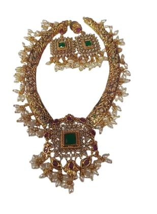 Elegant Kanti Neck Set Handcrafted Jewelry Set
