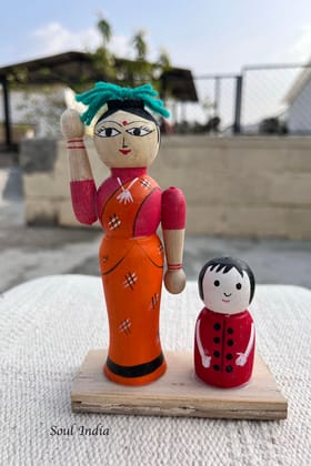 Handcrafted GI TAGGED Channapatna Wooden Mother & Child