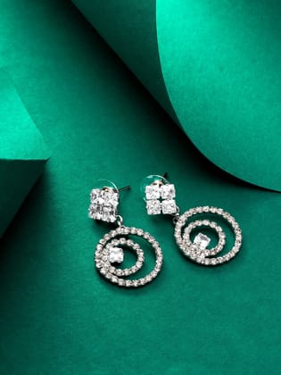 Morison Golden Knot Earrings Symbol of Timeless Elegance Morison Golden Knot Earrings Symbol of Timeless Elegance