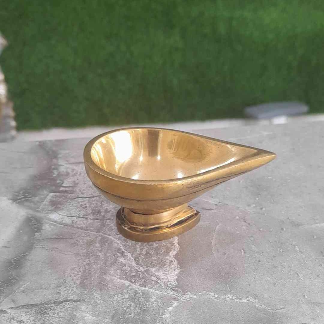 Solid Brass Plain Diya - 3.5 Inch Length