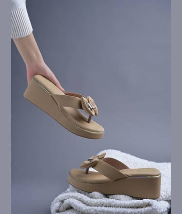 Shoetopia Beige Women's Slip On Heels