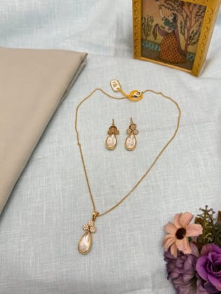 Kundan Necklace 1073