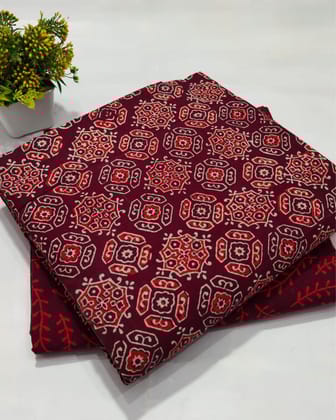Chaap Blockprinted Crisp Pure Cotton Red Suit (T+B)