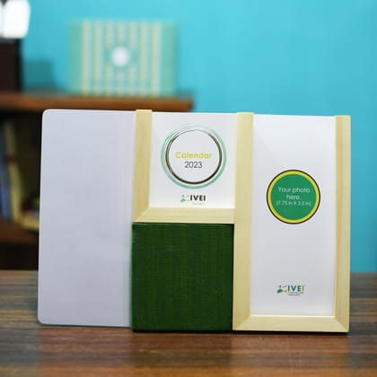 IVEI Super Desk Organizer with Calendar, Whiteboard, Pin Board, Photoframe & Penstand-Green