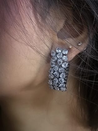 4cm long leaf shaped black finish marquise coloured stones bali-White
