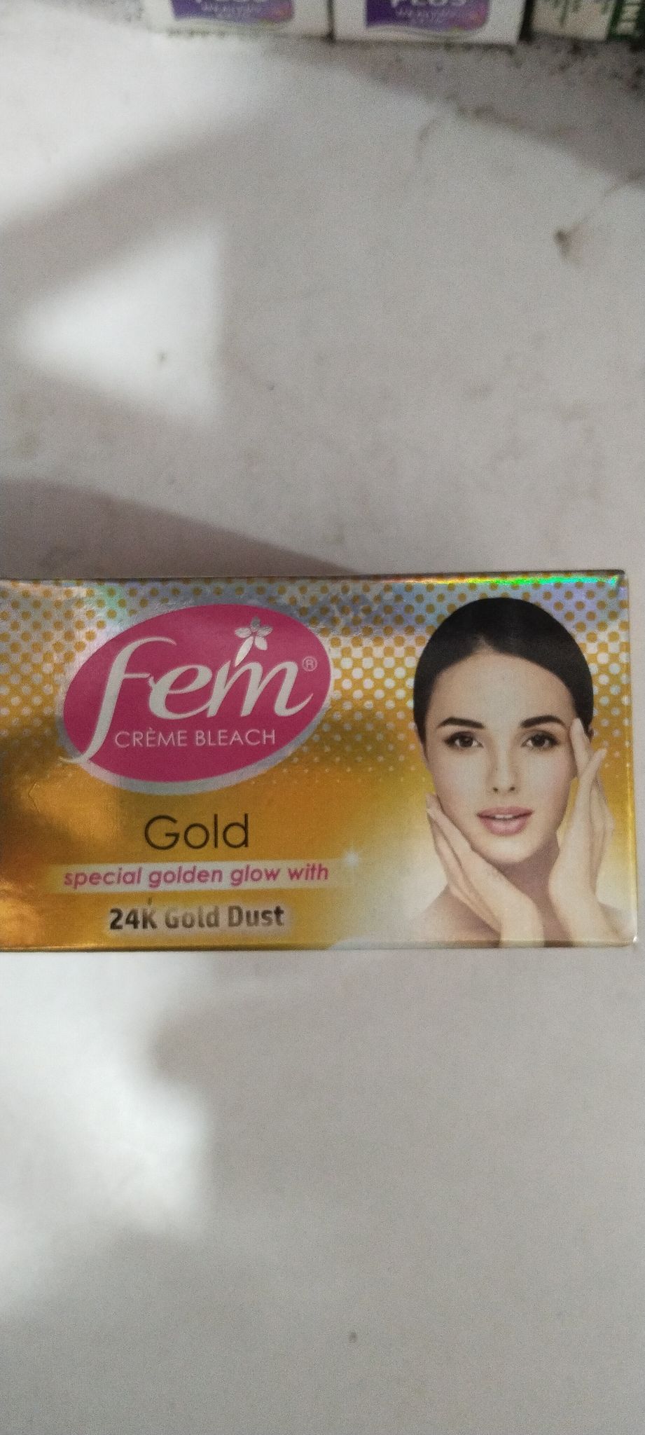 Fem Crème bleach Gold Special golden glow 