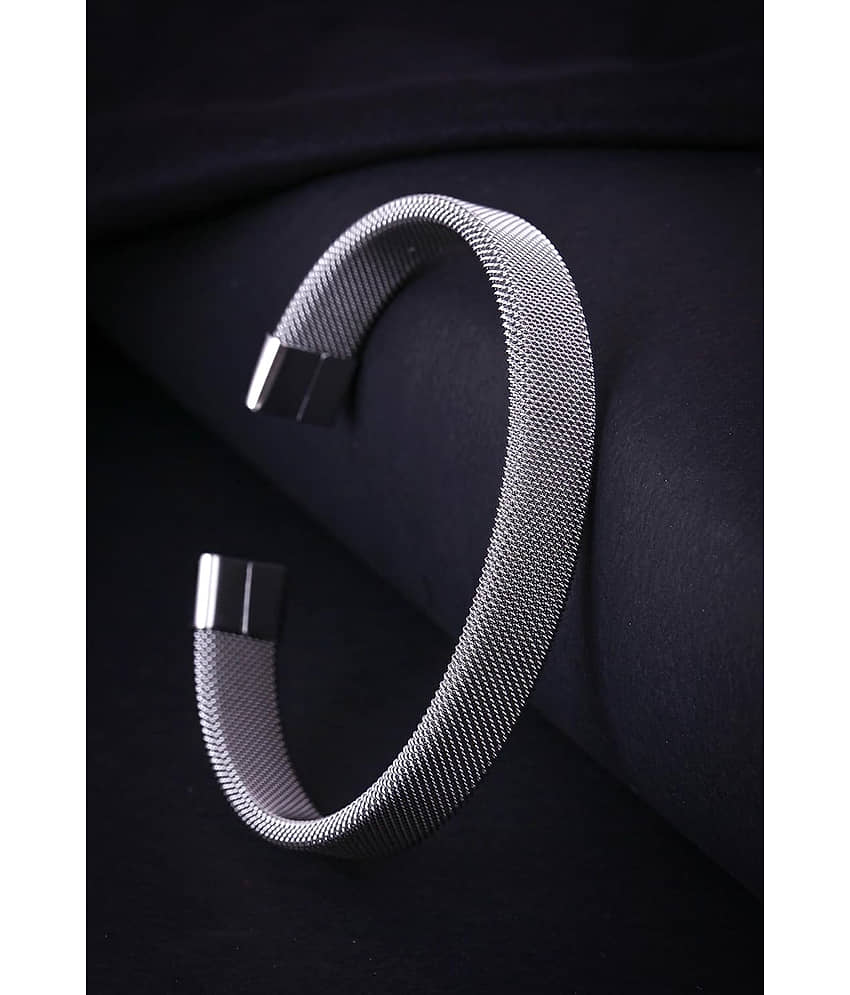 FASHION FRILL Silver Bracelet ( Pack of 1 )