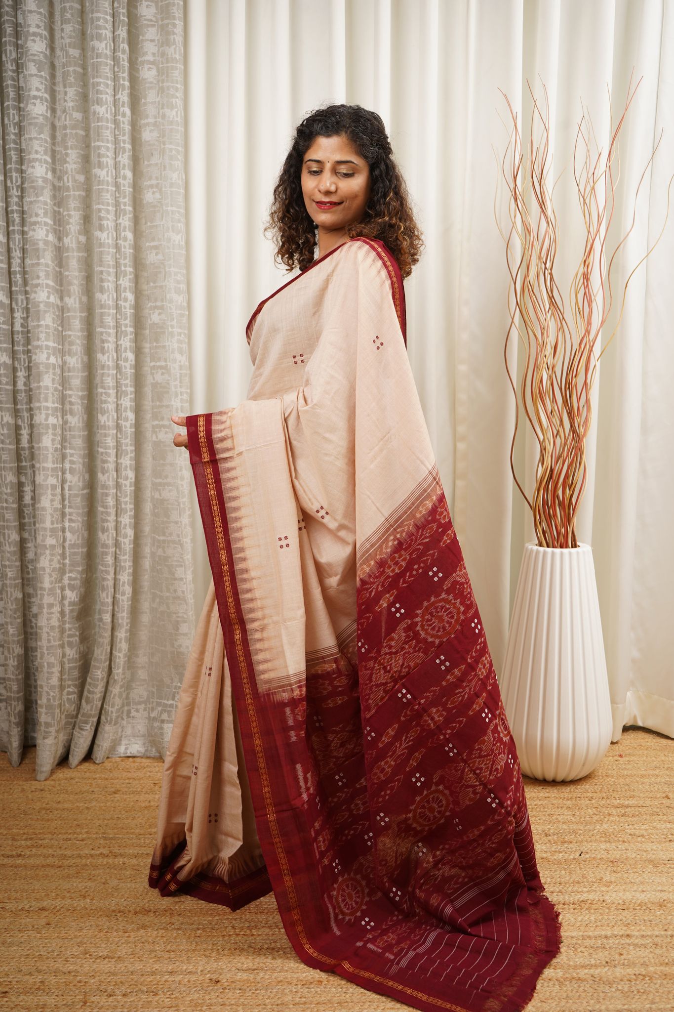 Ek Phulia Cotton Saree-Beige Maroon
