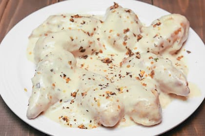 Chicken Malai Momos [8 Pieces]