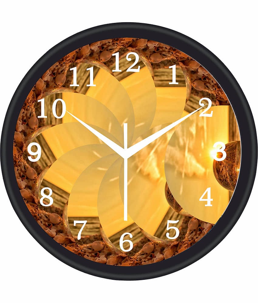 Trendy Homes Circular Analog Wall Clock