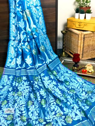 Jamdani Saree With All Over Floral Work