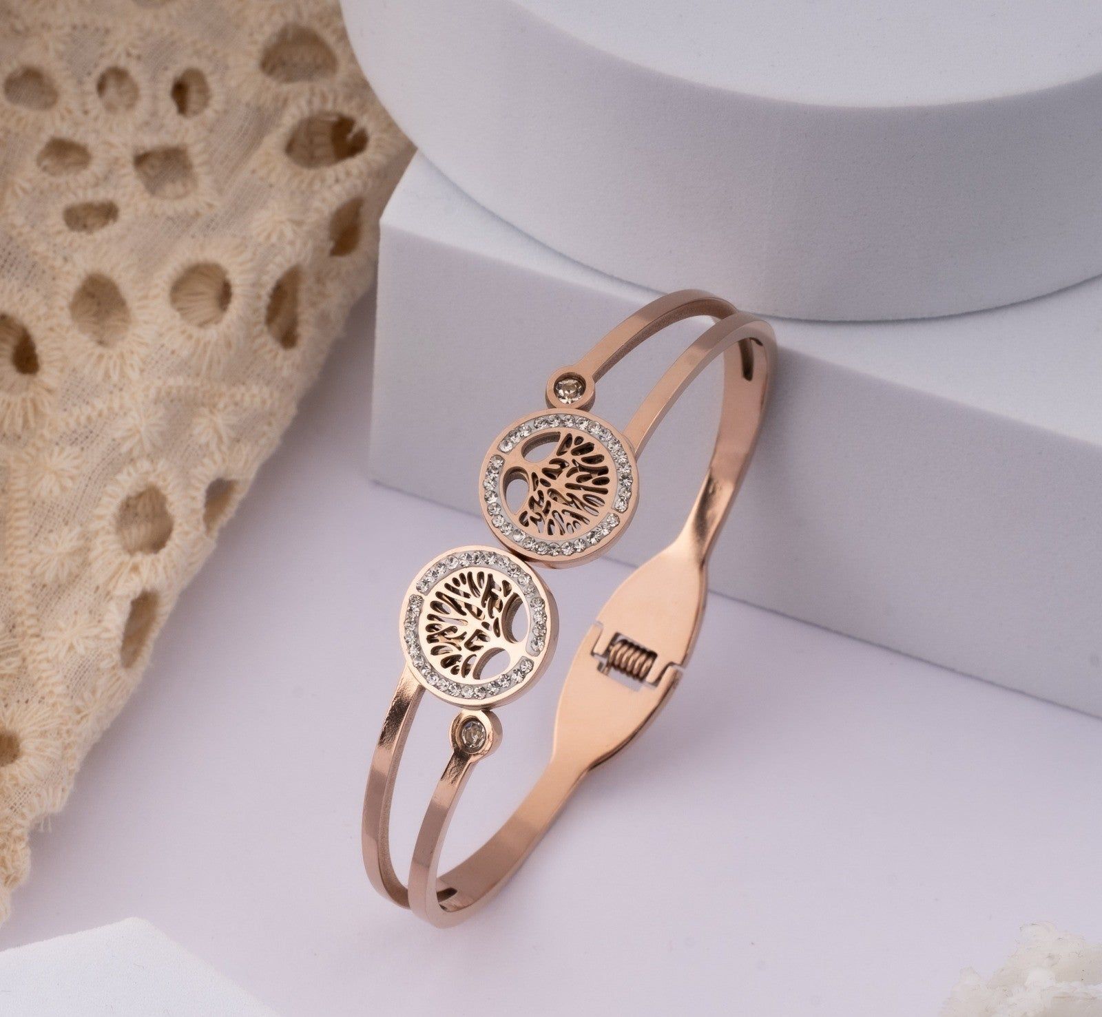 Tropical Twin Leaf Gold Bracelet for Women – Nature-Inspired Style Under ₹999