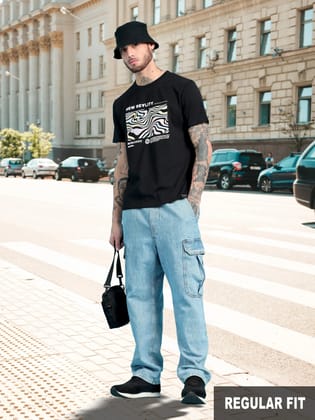 Men NEW REALITY Printed Regular Fit T-Shirt-S / Black