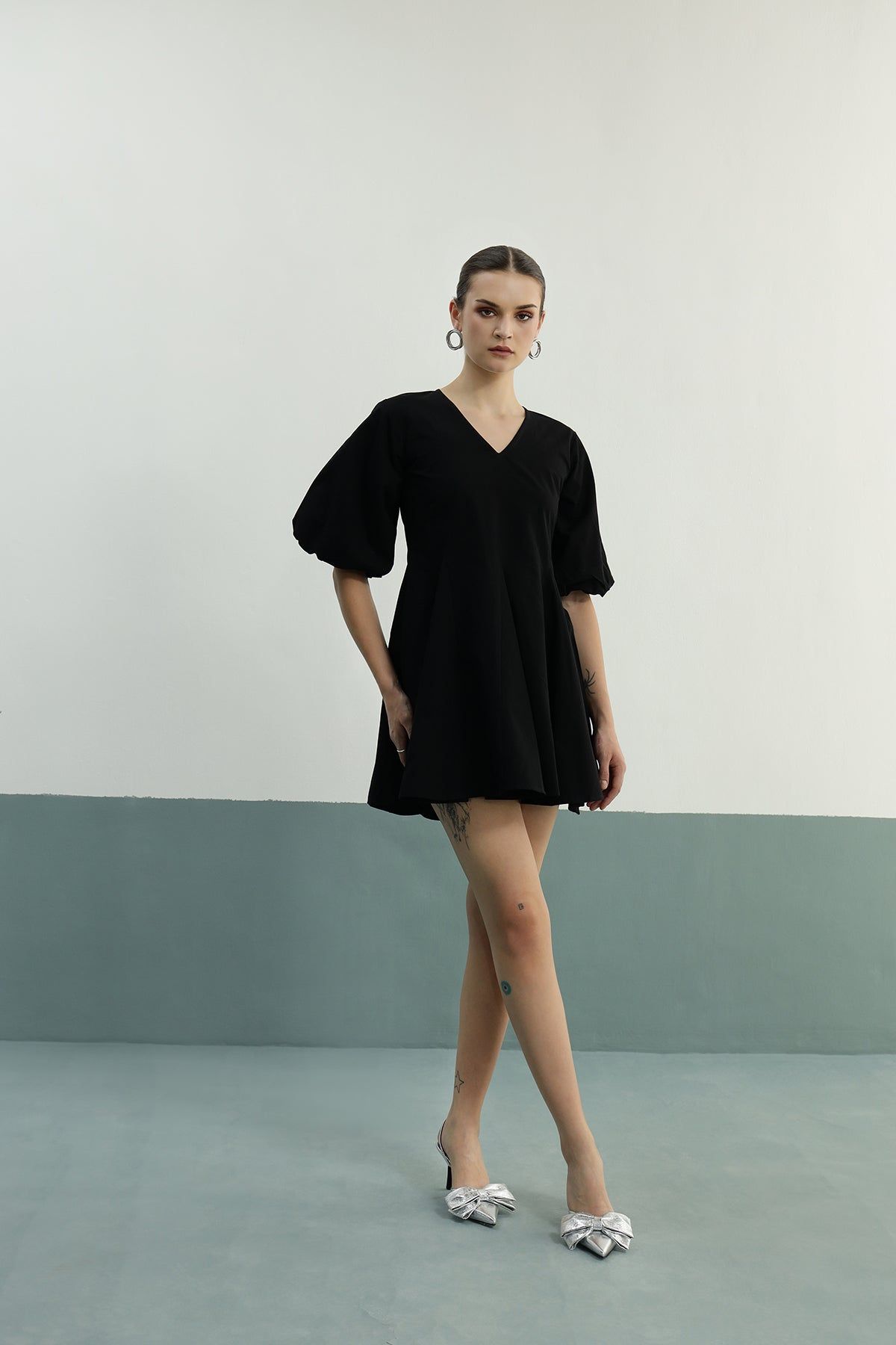 Flamingo Dress: Black-XS