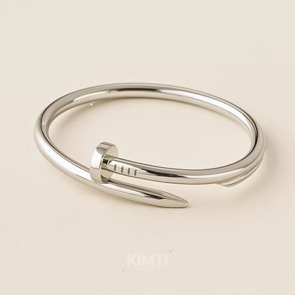 Anushka Sharma's Dupe Anti Tarnish Bracelet