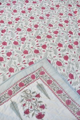 Lovely  Pink Buta With Cypress Leaf Single Quilt
