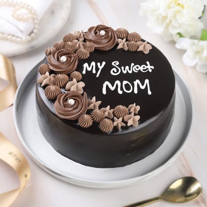 Sweetest Mom Cream Cake