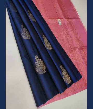 fab woven Art Silk Woven Kanjeevaram Sarees With Unstitched Blouse Piece ( Navy Blue )