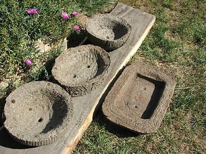 Cement Flower Pots Cement Flower Pots