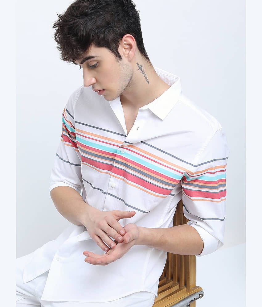 Highlander 100% Cotton Slim Fit Solids Full Sleeves Men's Casual Shirt - White ( Pack of 1 )