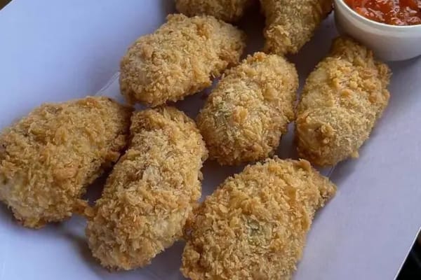 Rocky Momos