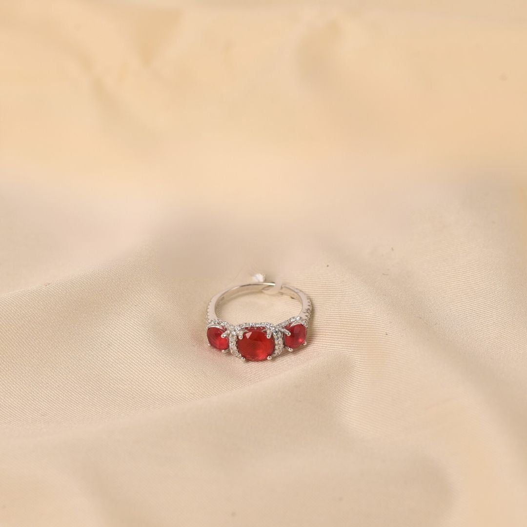 Jeevika diamond Ring-White / Size 11