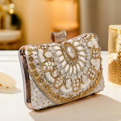 CLASSIC WHITE | Clutch Bag