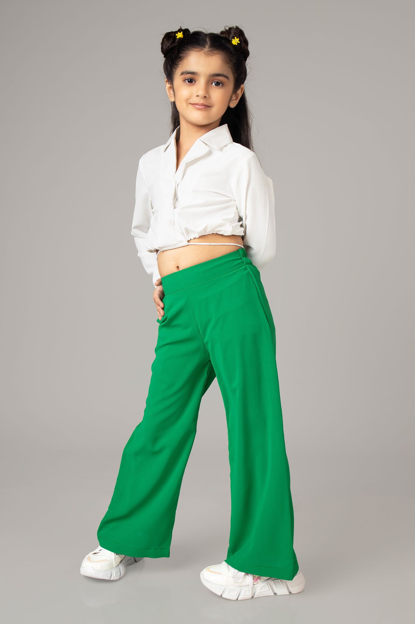 White Collar Neck Flared Bottom Co-ord Set For Girls-1 Year / Green / KTP027-PLMC001-NIL-NIL-THW01-FS001-NIL-BT009-6-NIL||KBT005-PLMC007-NIL-NIL-THG06-FS003-ZPH020-NIL-NIL-NIL