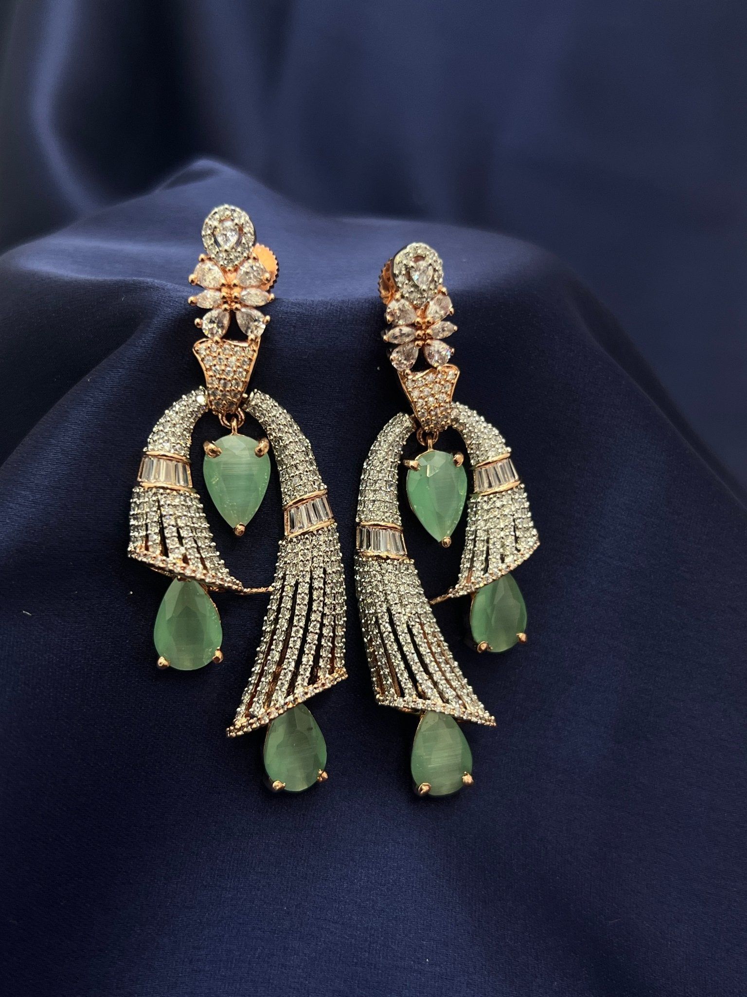 Victorian Earrings 1096