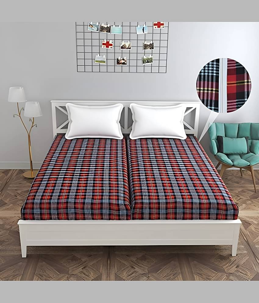 UrbanArts Assorted Cotton Mattress Cover