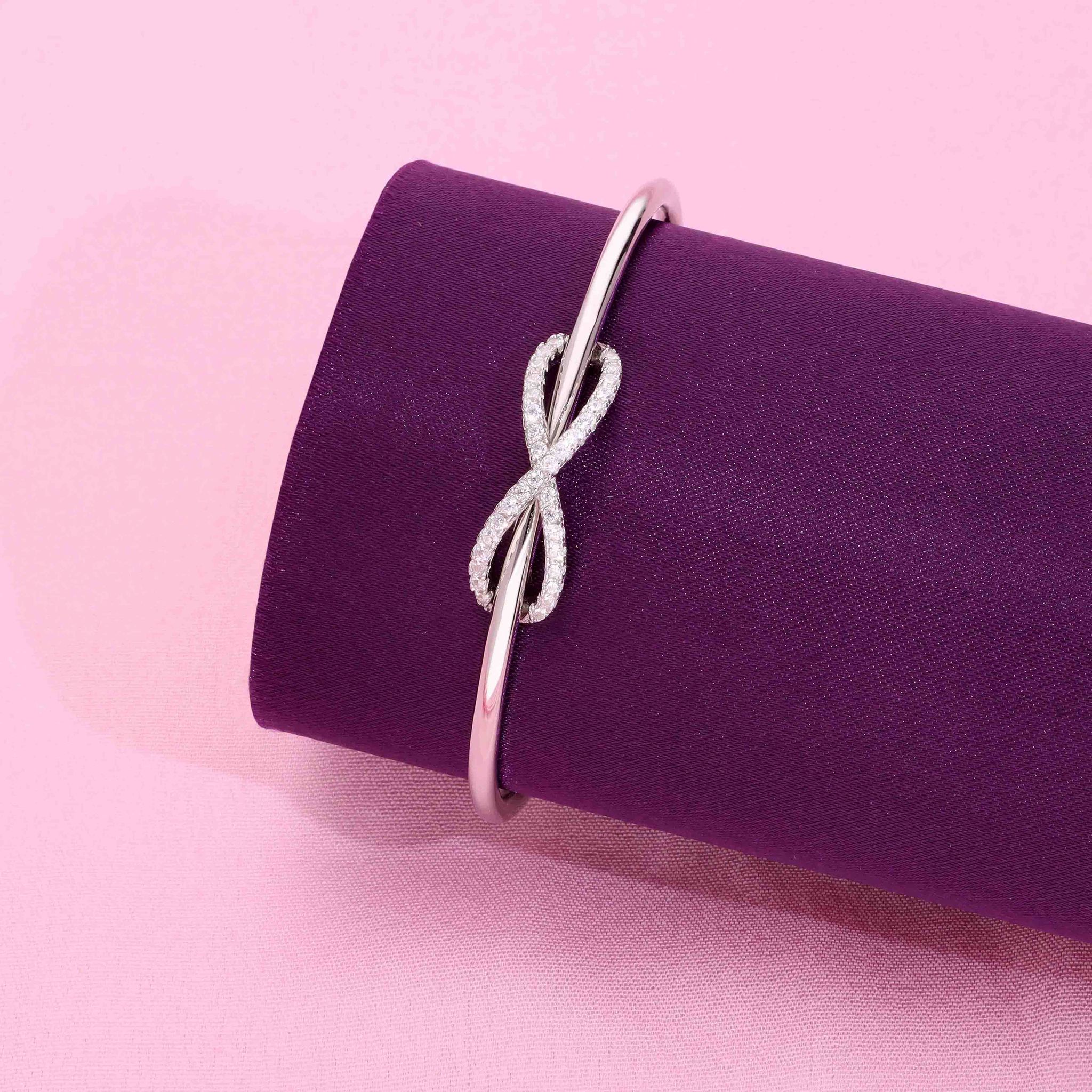 CLASSIC INFINITY SILVER BANGLE BRACELET-White Stone / Silver