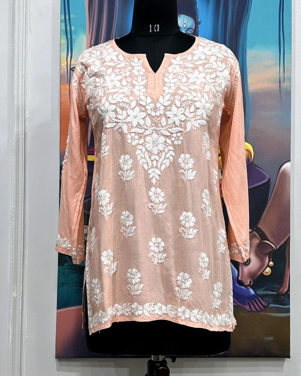 Short Lucknowi kurti