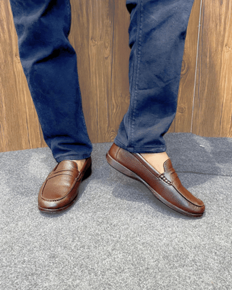 Wrinkle Free Ultra Flexible Loafers (Brown)-6