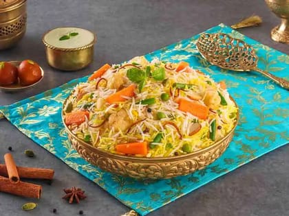 Veg Dum Biryani Mini @ Rs 99 Each (2Nos)