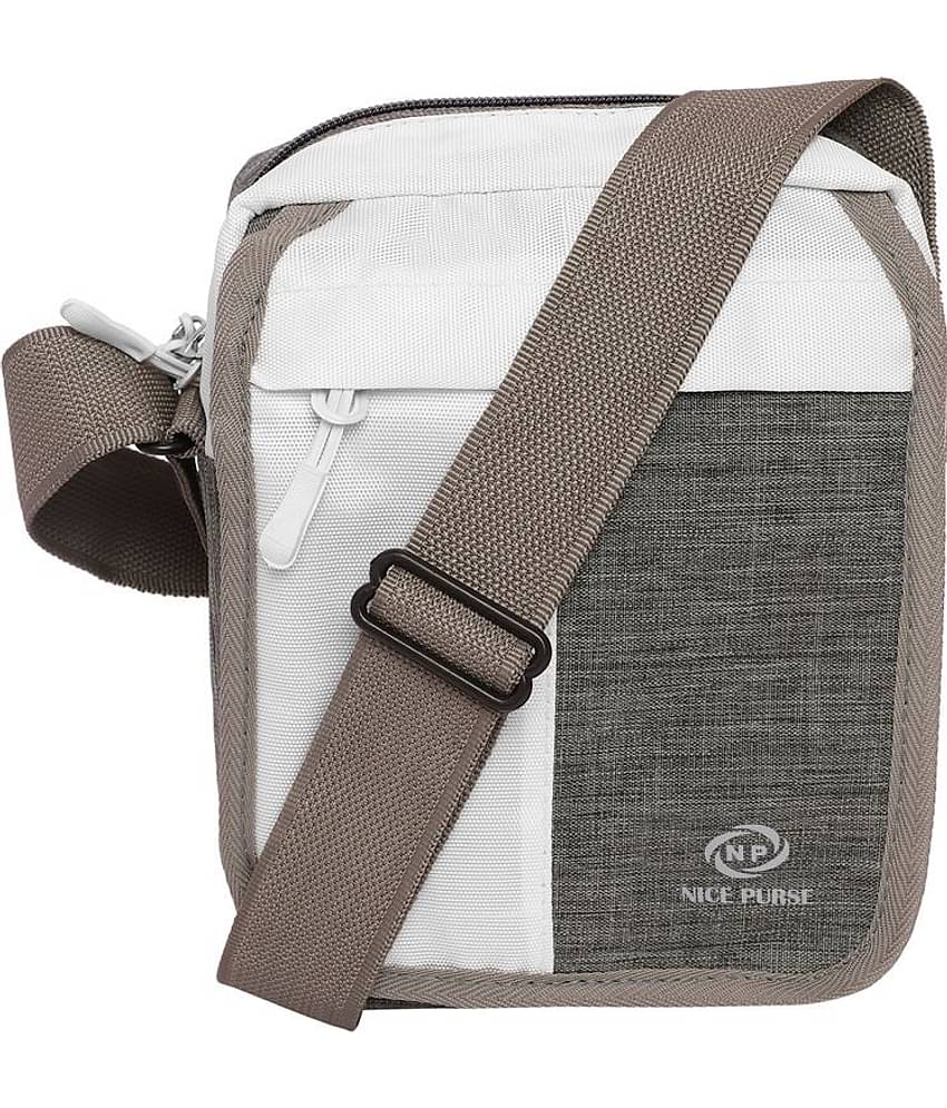 Nice Purse Grey Colorblocked Messenger Bag