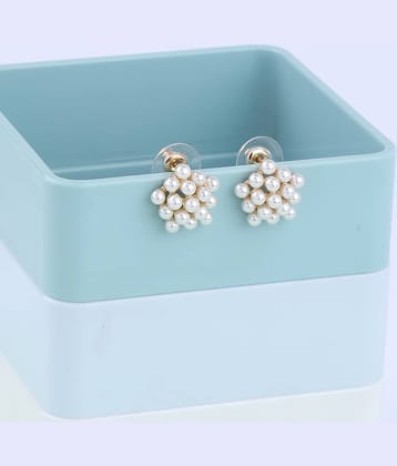 SILVER SHINE Party Wear Stylish Pearl Stud Earring For Women Girl