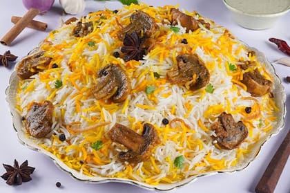 Lucknowi Mushroom Biryani Serves 4