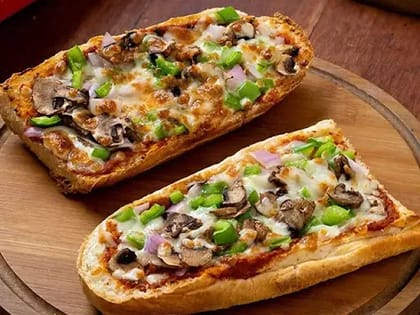 Capsicum Onion Mushroom Footlong