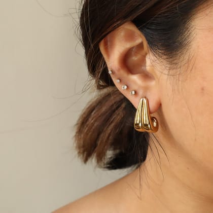 Curve Medium 18K Gold Plated Half Hoop Earrings
