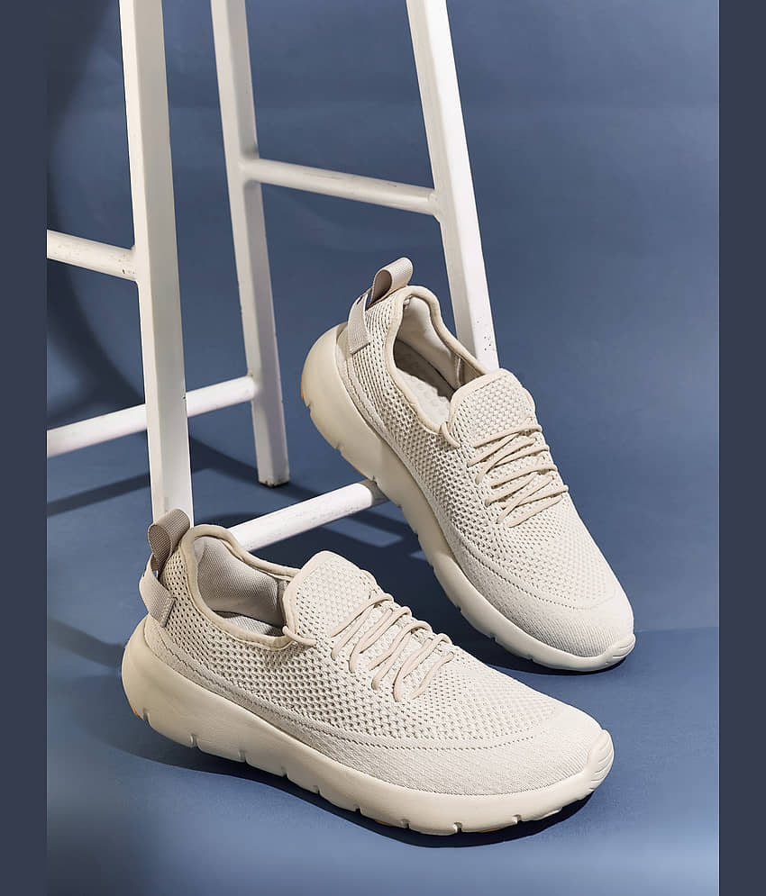 Campus EMERGE Beige Men's Sports Running Shoes