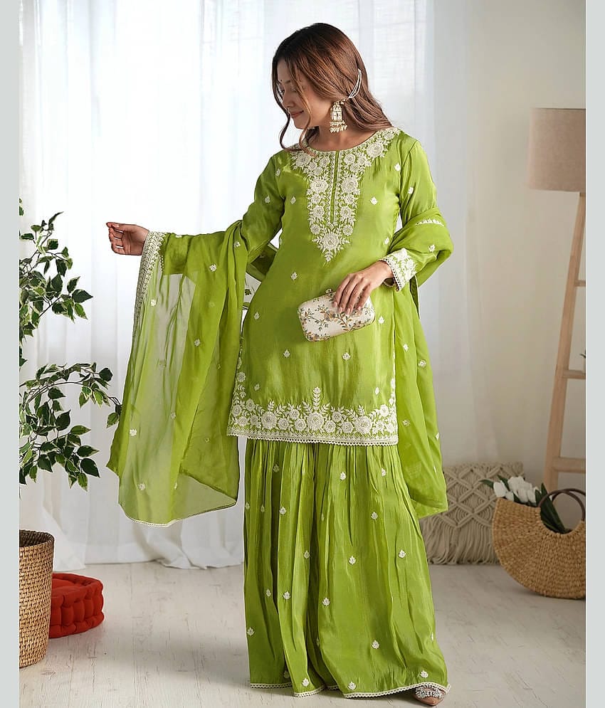 kedar fab Women Silk Embroidered Straight Kurti With Sharara And Gharara ( Mint Green )