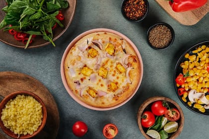 Onion & Paneer Pizza