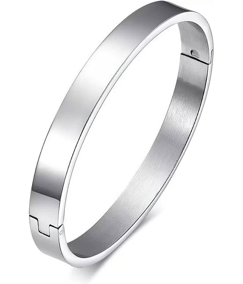 Thrillz Silver Bracelet ( Pack of 1 )