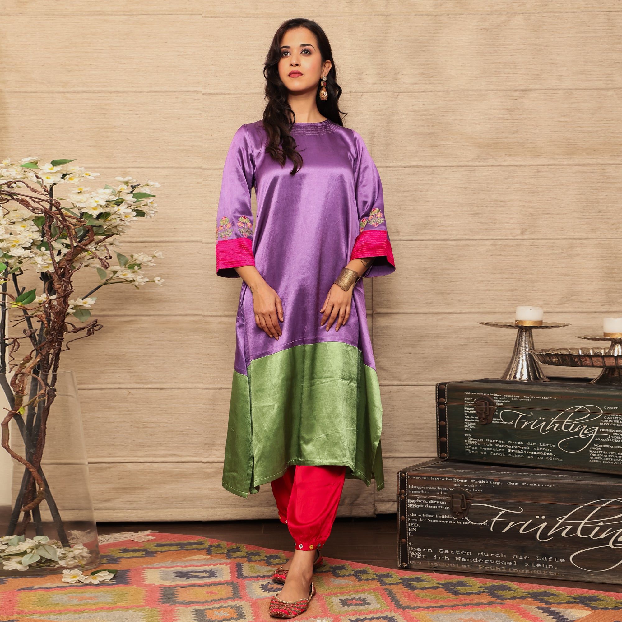 Colour block mashru silk asymmetric kurta-XS